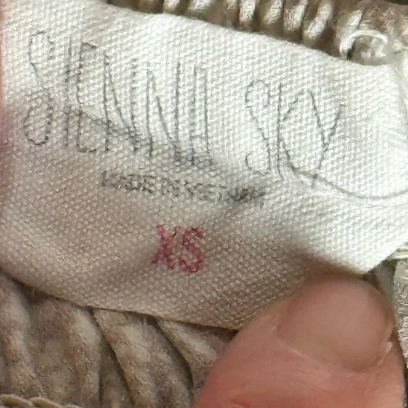 Sienna Sky Smocked Back Peasant Top Corset Style Coquette Neutral Pattern XS - Picture 4 of 6